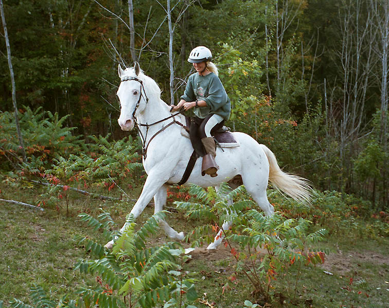 Brenda riding her favourite endurance horse