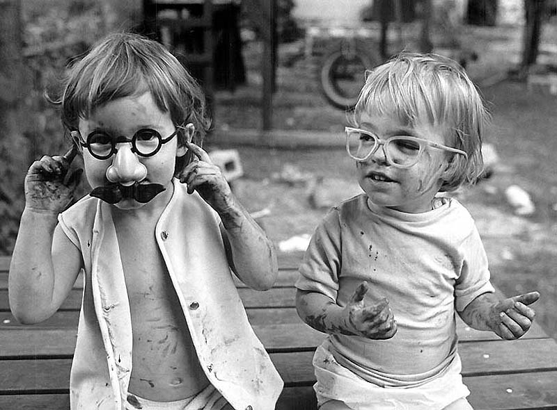 Alison and Colin, 3 and 2 years old